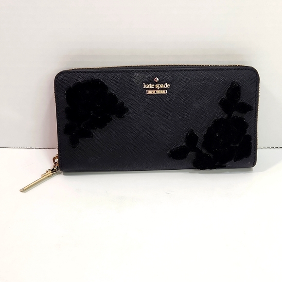 KATE SPADE Black Cameron Street Flock Roses Leather Continental LACEY Wallet - Picture 15 of 15